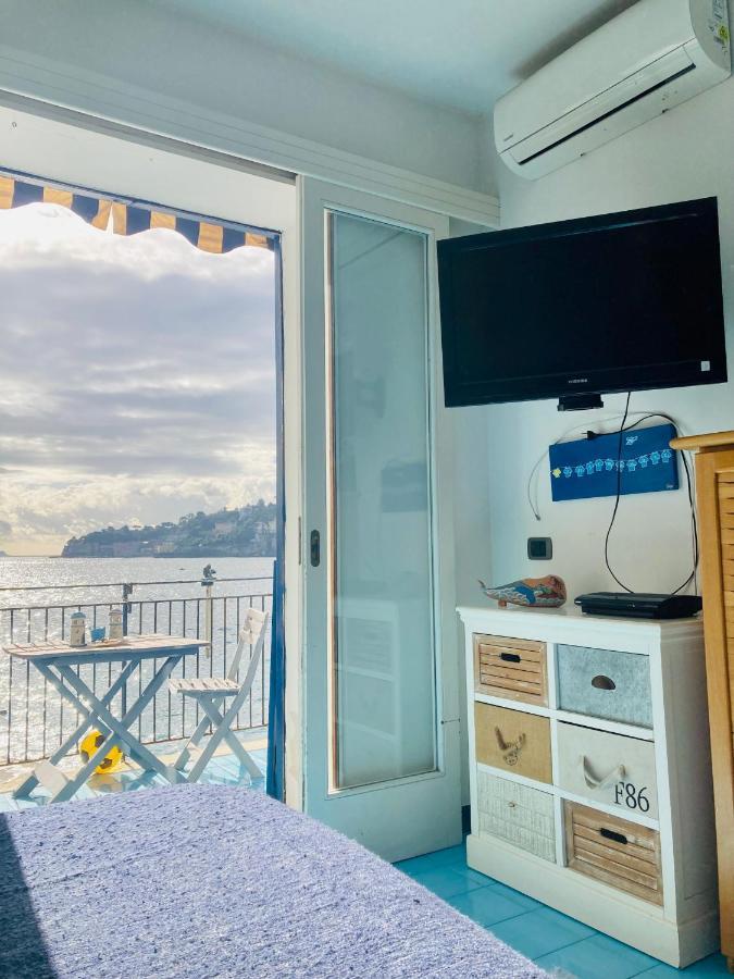 Апартаменты La Perla Di Posillipo Неаполь Экстерьер фото